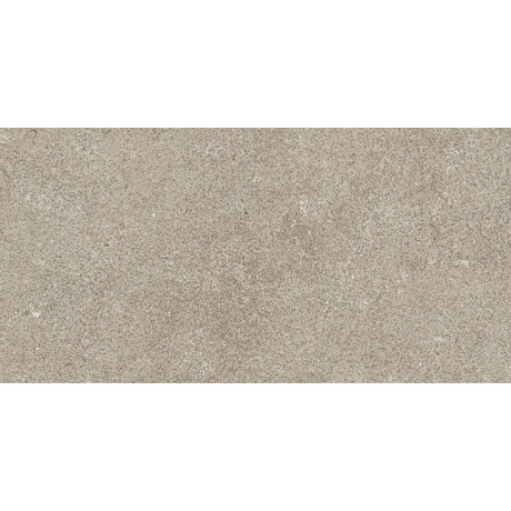 Restone Safari Hammered RS 02 od Mirage – šedá gresová dlažba 60×119,7 cm s reliéfnym povrchom R9
