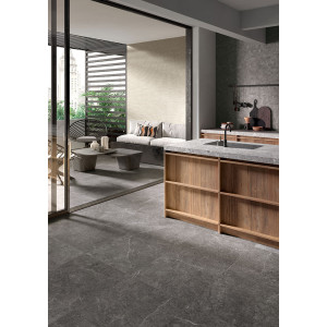 Tuscania Holystone Dark – gresová dlažba, antracitový dekor, 90×90 cm