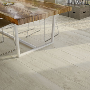 Fjord Vit 30,4X122,2 od výrobcu Tuscania v bielom odtieni dreva