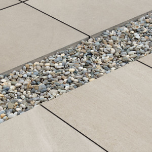 Protišmyková dlažba Tuscania Limestone Beige 61×122,2 cm R11 v béžovom kamennom dizajne – Inceram.