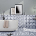 Hampton Blue 45×45 – retro dlažba v modrosivom dekore.