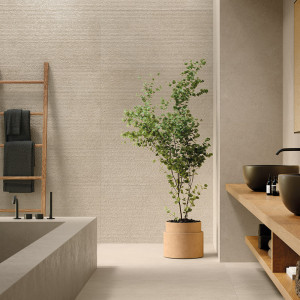 Eterea Sabbia Rigato 61×122,2 – vrúbkovaný stenový obklad v pieskovom odtieni