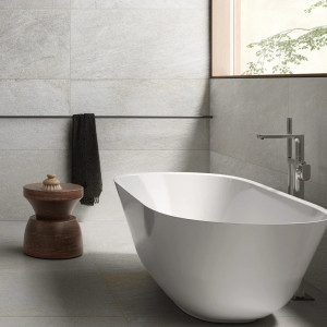 Svetlá dlažba Villeroy & Boch MONTAGNE IVORY s kremencovým vzhľadom 80x80.