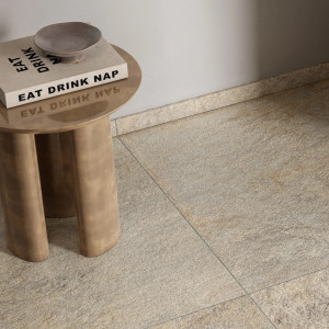 Matná gresová dlažba MONTAGNE TAUPE 80×80 – imitácia prírodného kameňa Villeroy & Boch.