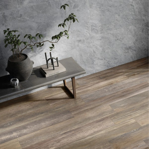 Gresová dlažba Villeroy & Boch WOOD SELECTION Smoky Wood s dymovým efektom.
