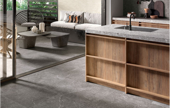 antracitová dlažba