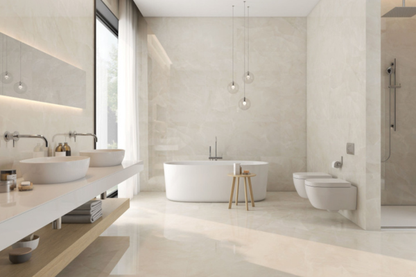 béžový obklad do kúpeľne